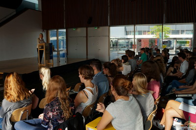 Spannende Diskussion mit Schülerinnen und Schülern des Korbinian-Aigner-Gymnasiums in Erding zum Thema Umweltpolitik.
 