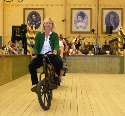 Radln ist eine riesen Gaudi und das nicht nur im Velodrom auf dem Oktoberfest! Und gut für unser Klima ist es auch noch!