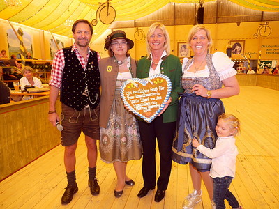 Radln ist eine riesen Gaudi und das nicht nur im Velodrom auf dem Oktoberfest! Und gut für unser Klima ist es auch noch!