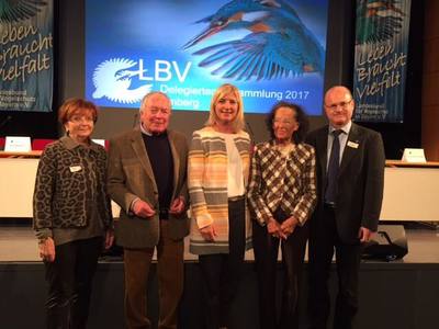 LBV Delegiertenversammlung in Amberg. Das großartige Engagement von Ruth Rosner, Rosner&Seidl Stiftung
Margarethe Stocker, Hofpfisterei und 
Dieter Wieland, Journalist und Filmemacher wurde geehrt.